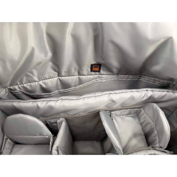 Lowepro Nova Sport 35L AW Camera Messenger Bag Gray Laptop Sleeve Padded Insert - Picture 5 of 9